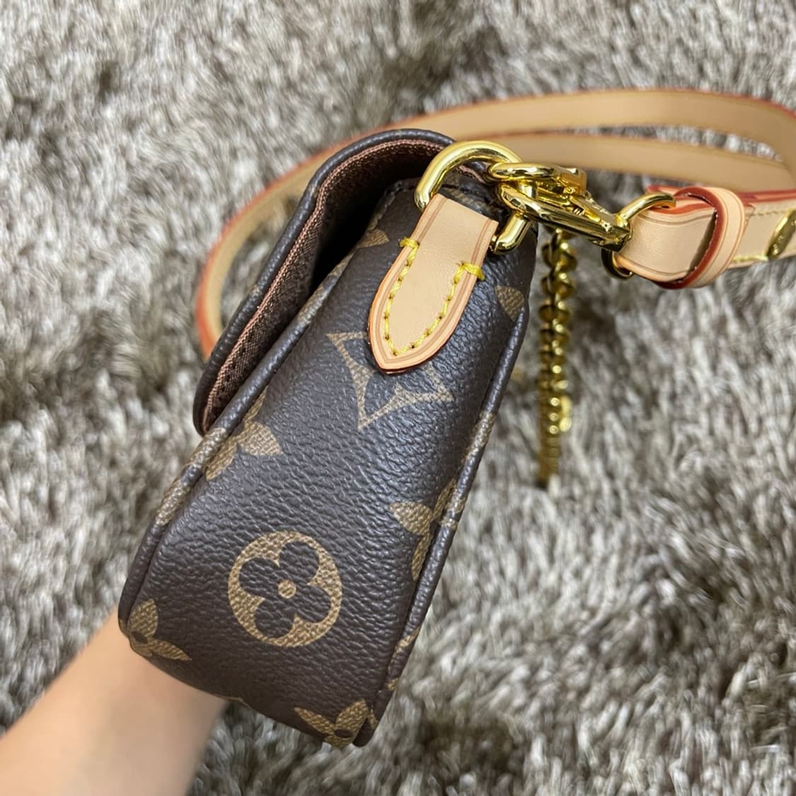 루이비통 Louis Vuitton 월릿 온 체인 아이비 모노그램 숄더백 상품이미지6