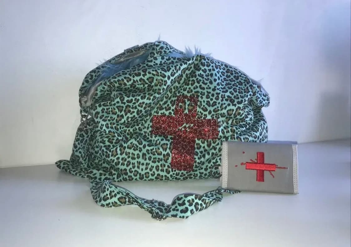 Love님 holy trash bag mint 민트 호피 러브 가방 상품이미지1