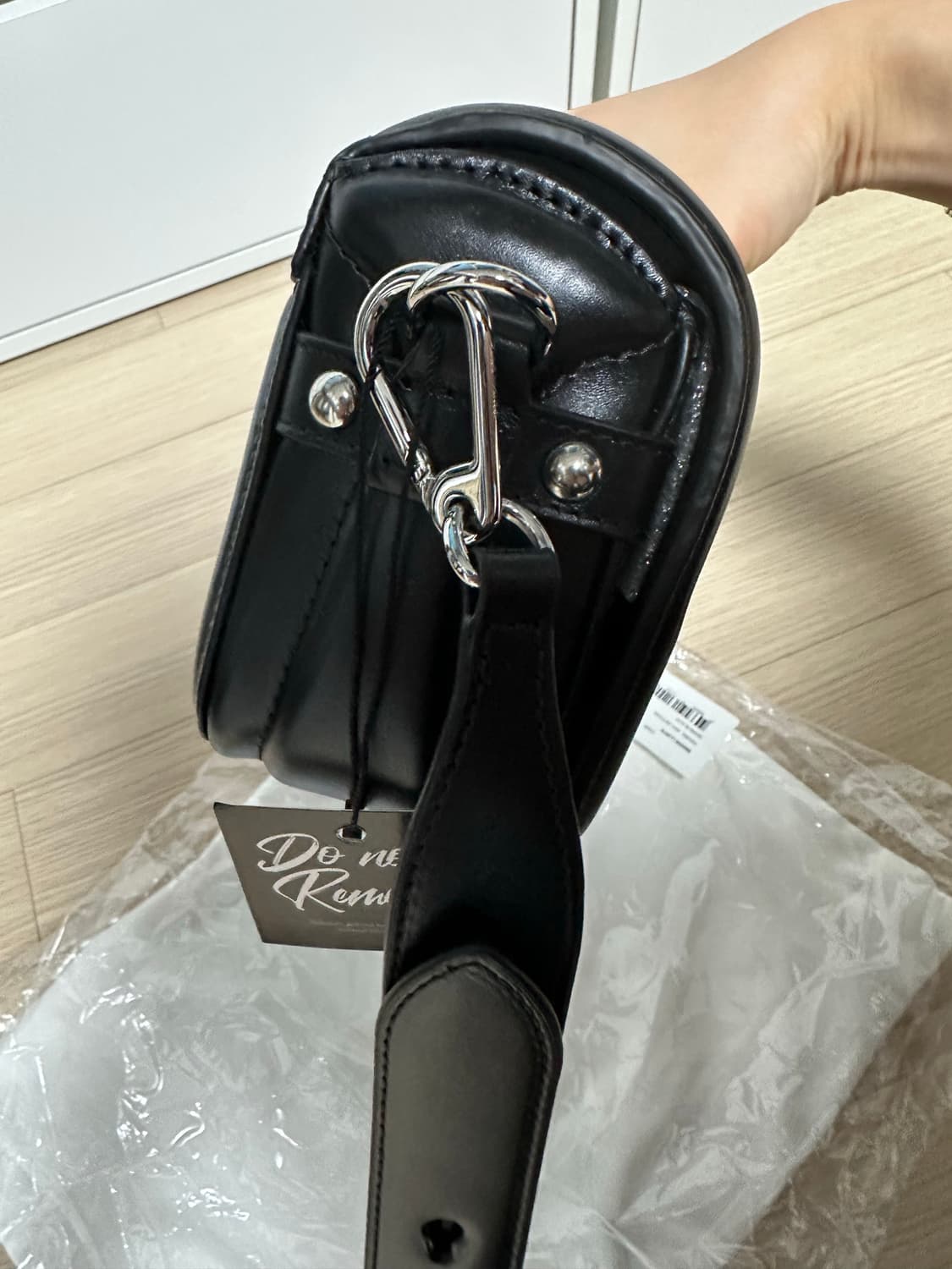 르메르 란셀 미니 사첼백 블랙 상품이미지3