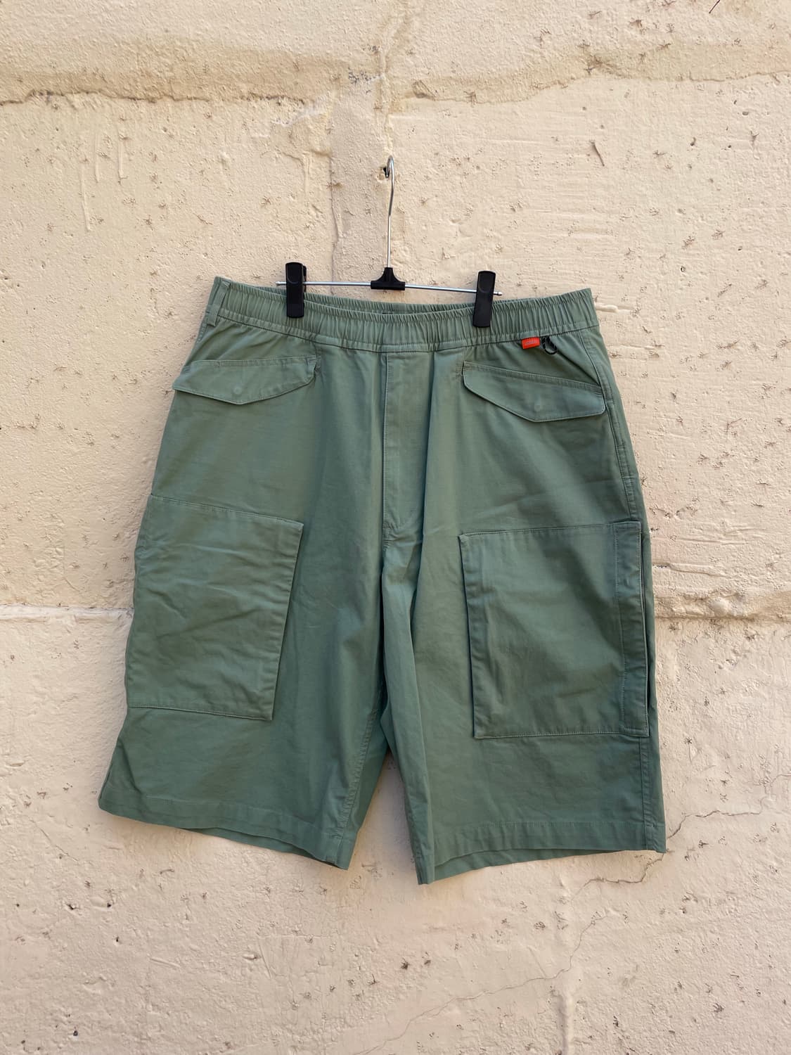 반스 x 도쿄 디자인 콜렉티브 쇼츠 반바지 상품이미지1