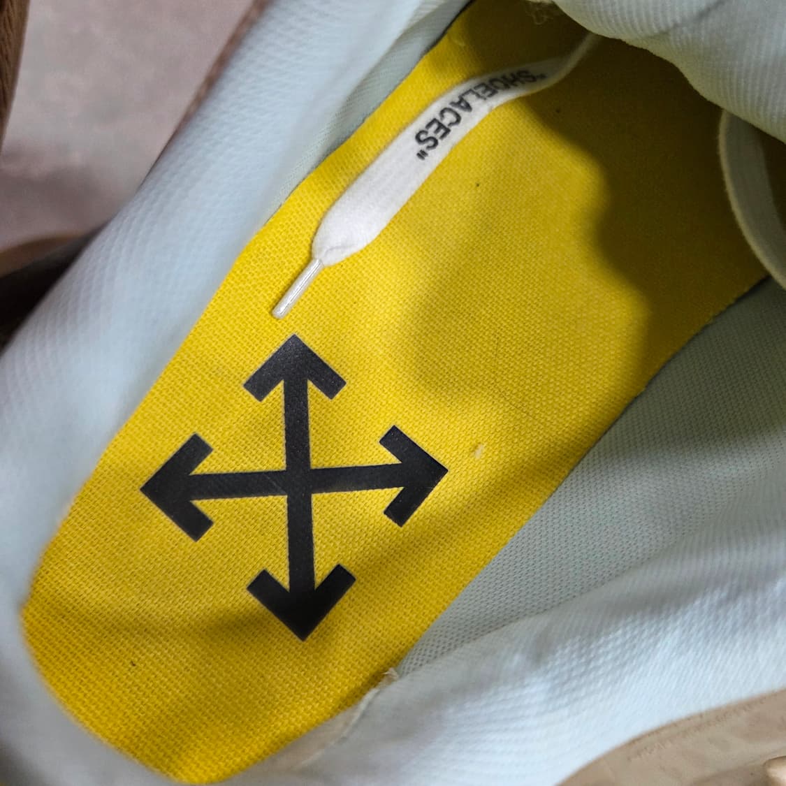 오프화이트 오디세이 1000 상품이미지8