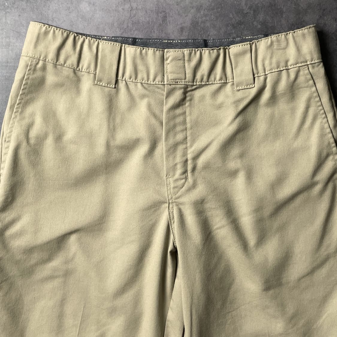 DICKIES 디키즈 FLEX 밴딩 베이지 워크 하프팬츠 A01133 상품이미지2