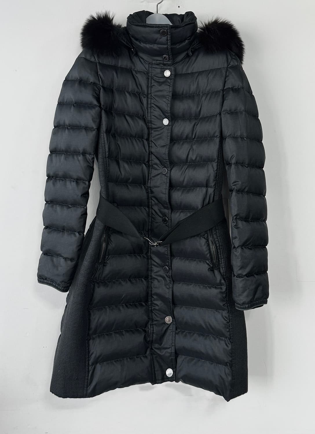 버버리 아비데일 폭스퍼 다운 패딩 상품이미지2