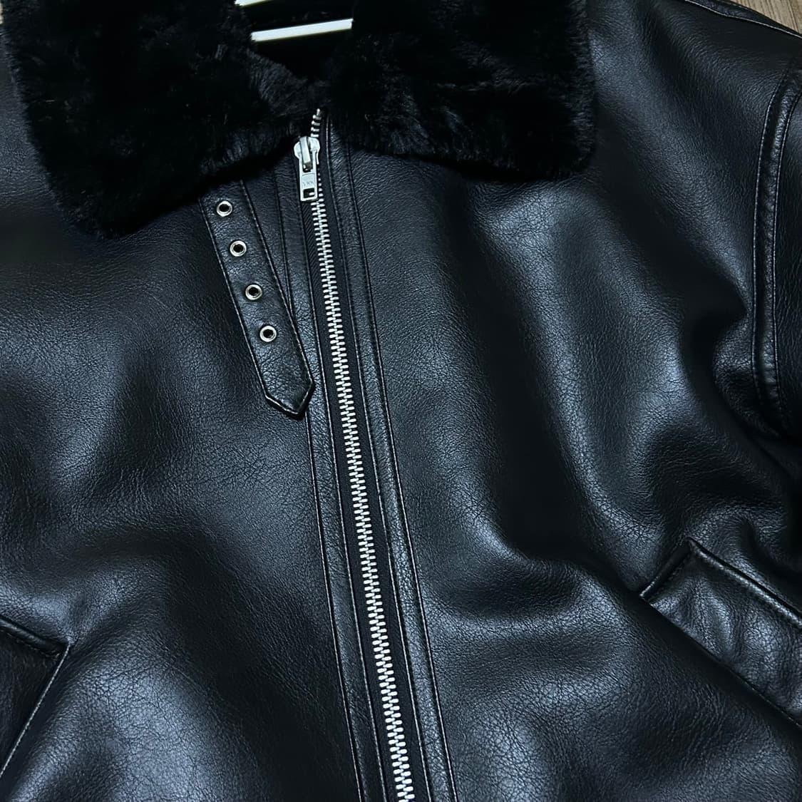 론트 810 비건 레더 무스탕 상품이미지4