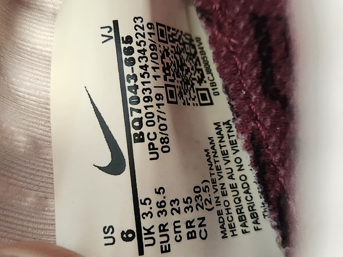 나이키 러닝화 에어 줌 슈퍼렙 BQ7043-665사이즈230

많이 신지 상품이미지10