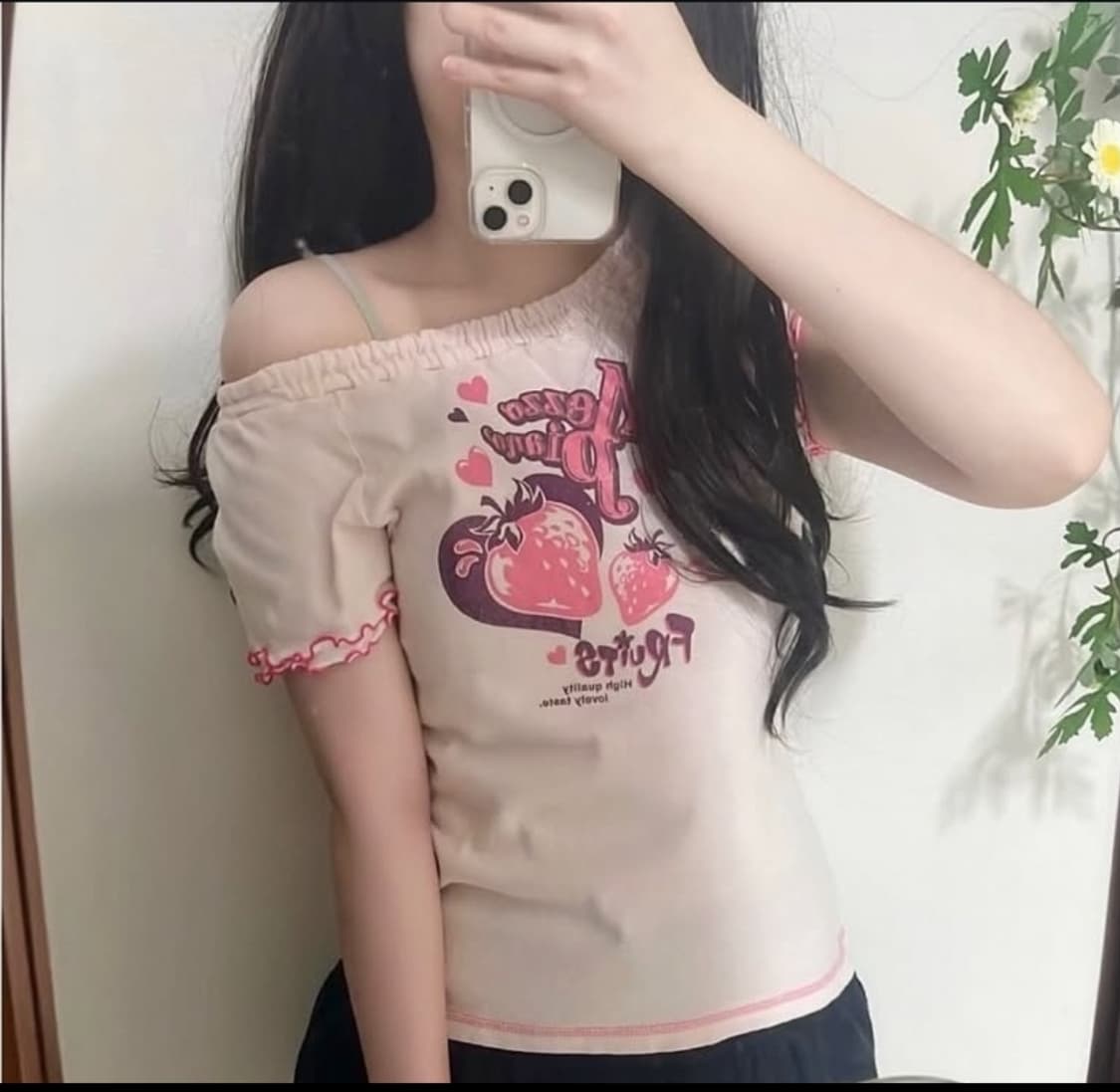 메조피아노 딸기 프린팅 글리터 오프숄더 반팔 조지후쿠 헤이세이 데코라 탑 상품이미지3