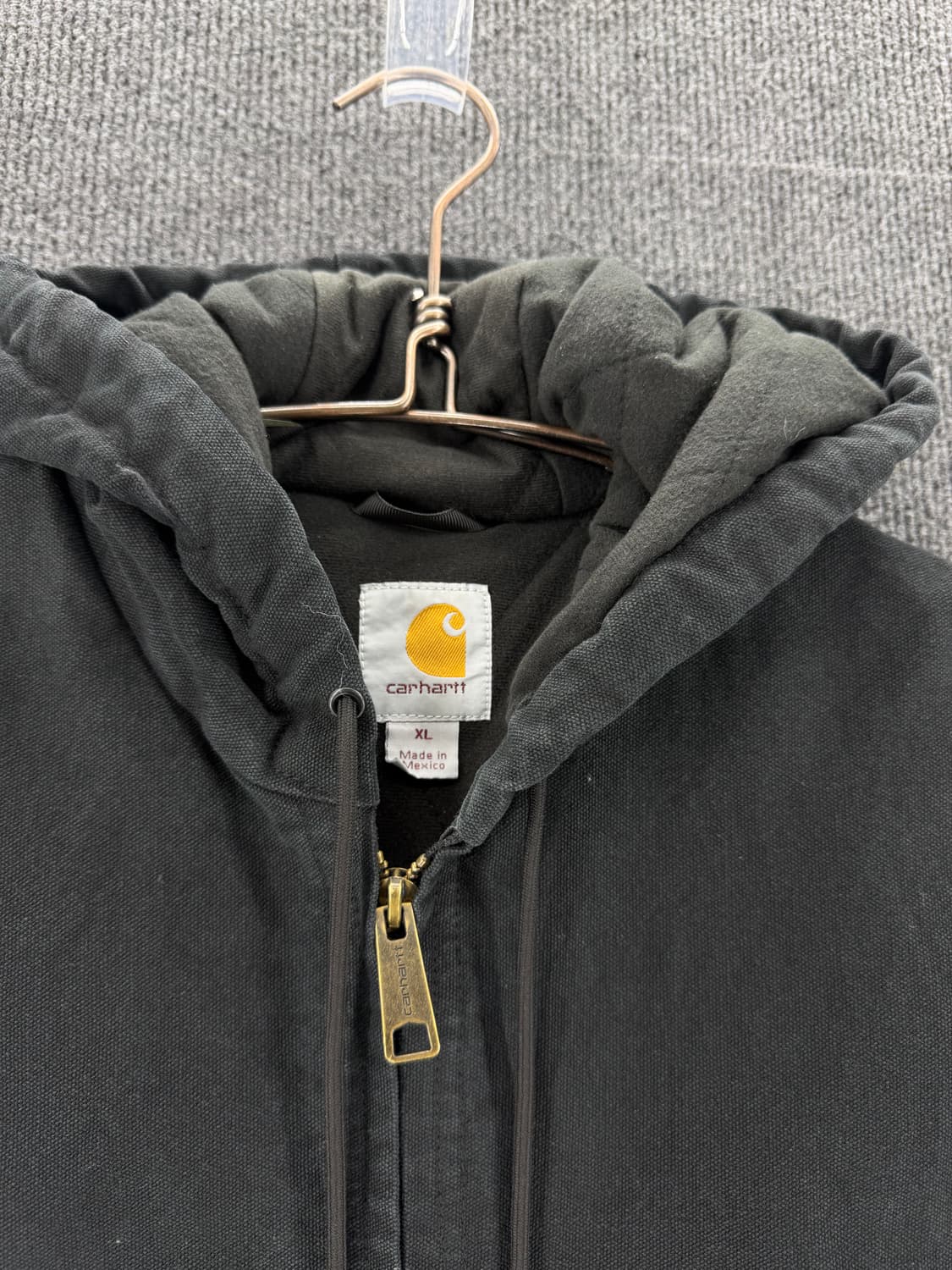 칼하트 J130 스톤워싱 레더패치 워크자켓 상품이미지4