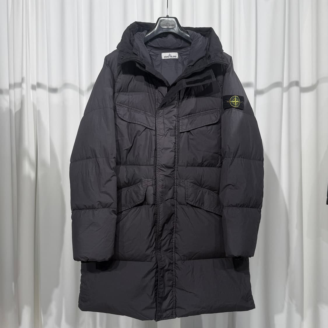 스톤아일랜드 크링클랩스 22fw 롱패딩 L 사이즈 상품이미지1