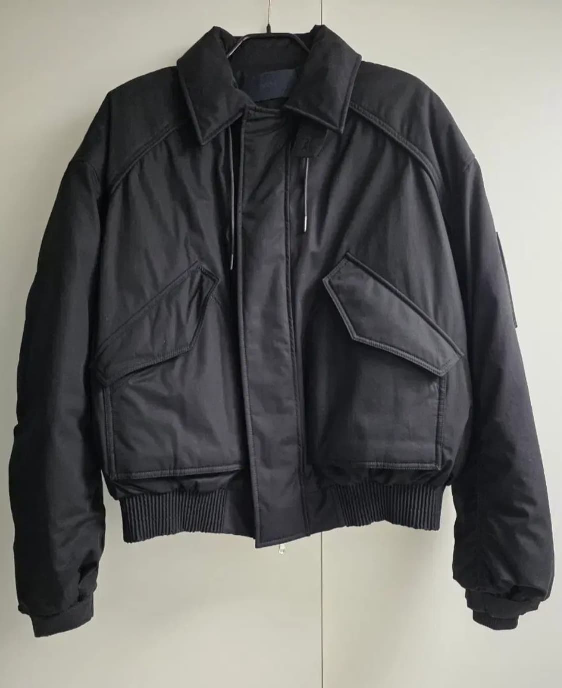 준지 24FW 스탠카라 다운점퍼 50 상품이미지1