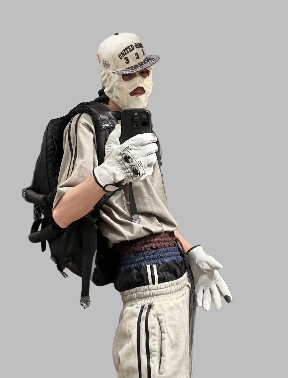 PDF 25ss UNITED GANG 반다나챙 그래피티 바디 스냅백 상품이미지1