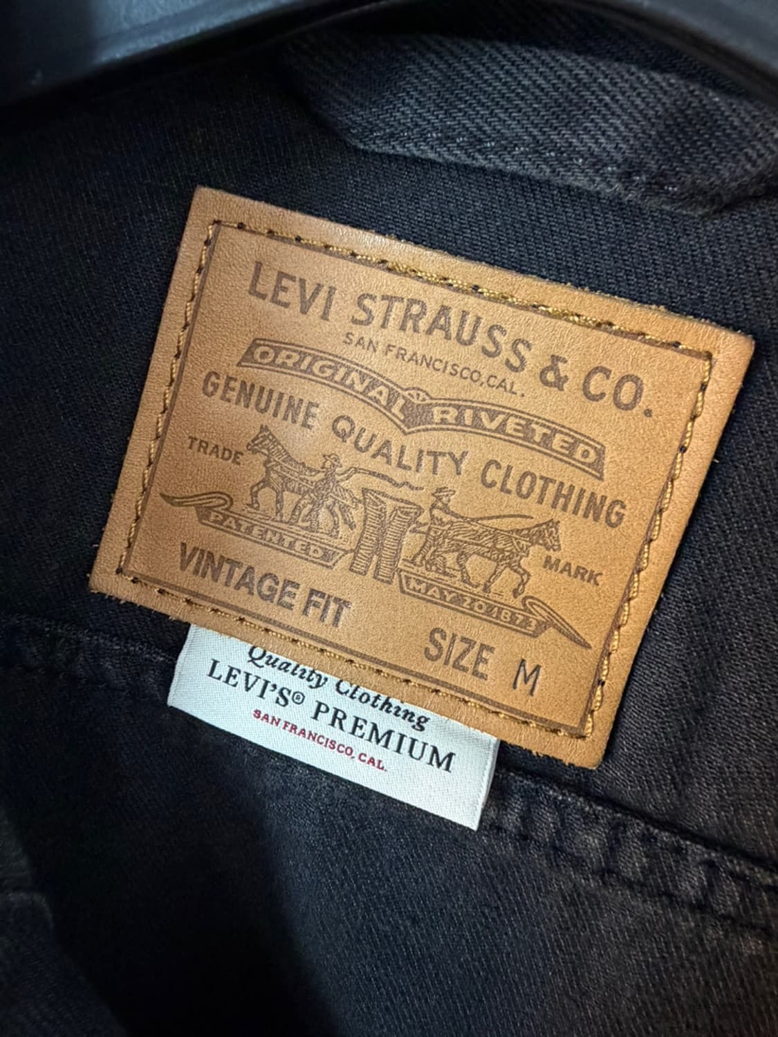 리바이스 프리미엄 3세대 흑청 트러커 자켓  상품이미지6