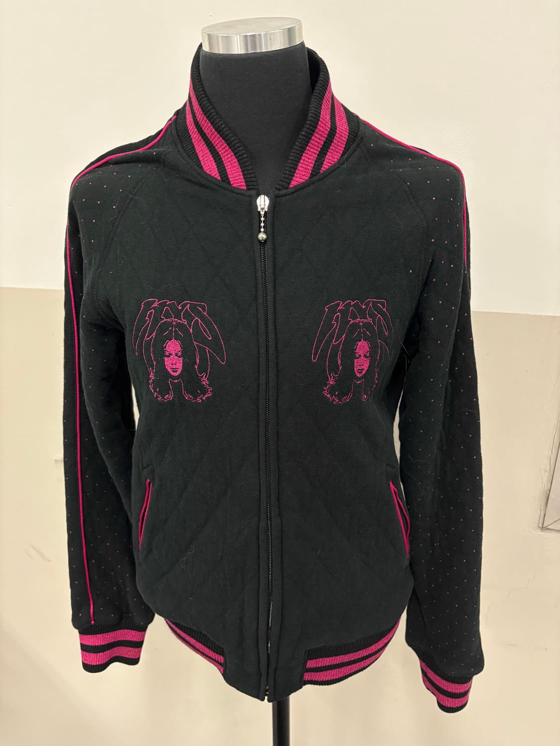 히스테릭글래머 자수 퀄팅 바시티 자켓 상품이미지2