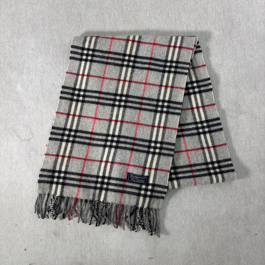 버버리 노바체크 캐시미어 그레이 머플러 상품이미지1