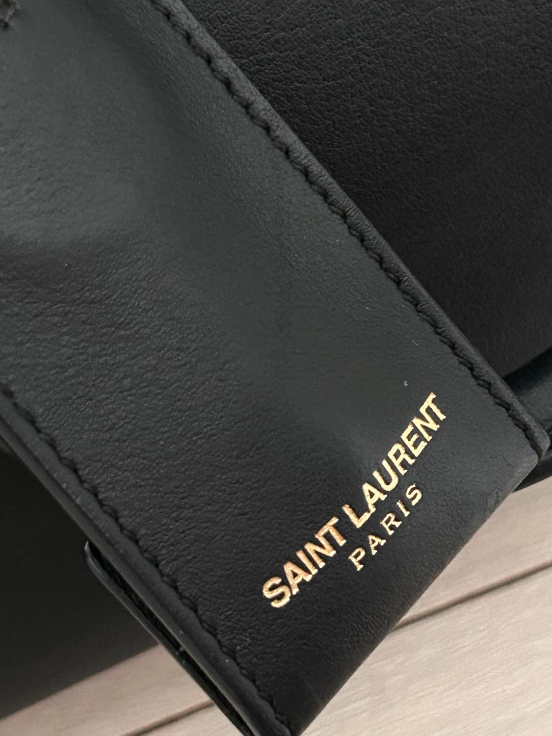 입생로랑 생로랑 파리스 YSL 뉴 카바스 블랙 스몰백 핸드백 상품이미지8