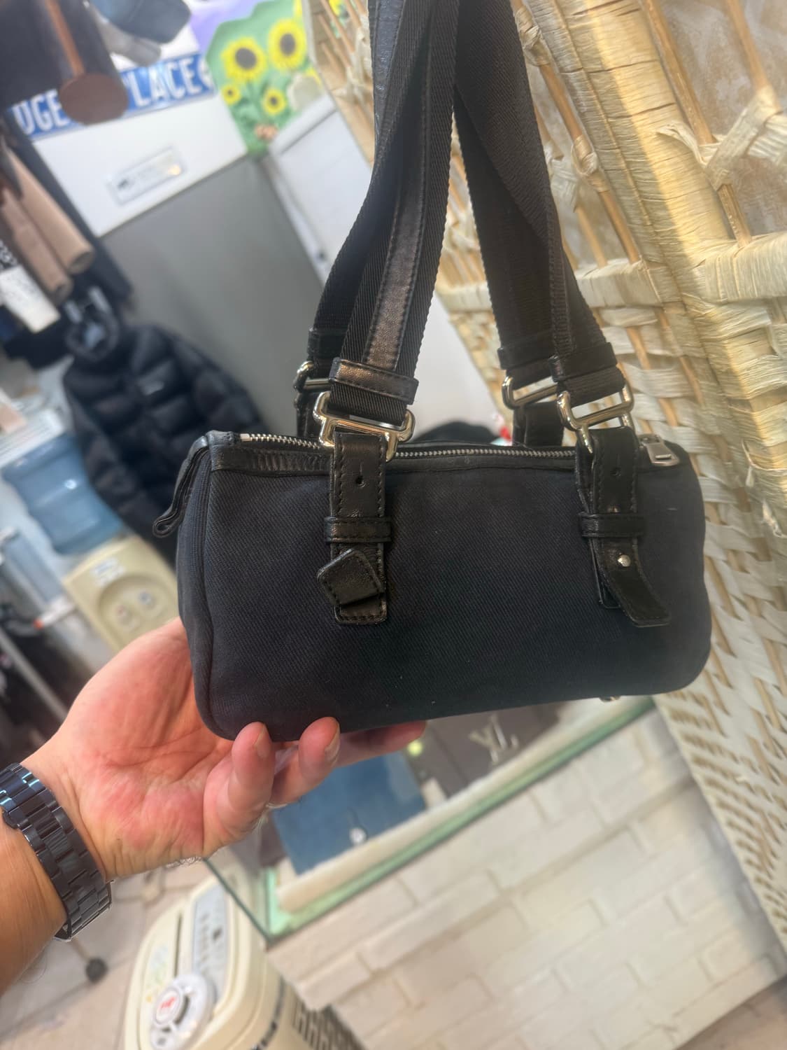 정품 생로랑 캔버스 미니 토트백 팝니다 상품이미지4