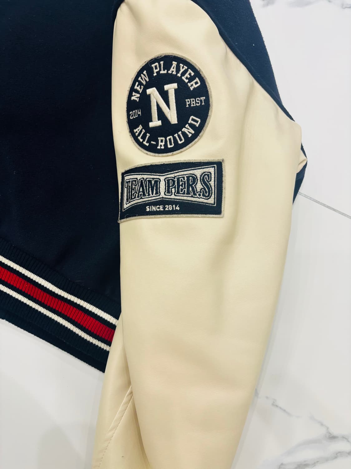 리메인 바시티 자켓 네이비/크림 상품이미지3