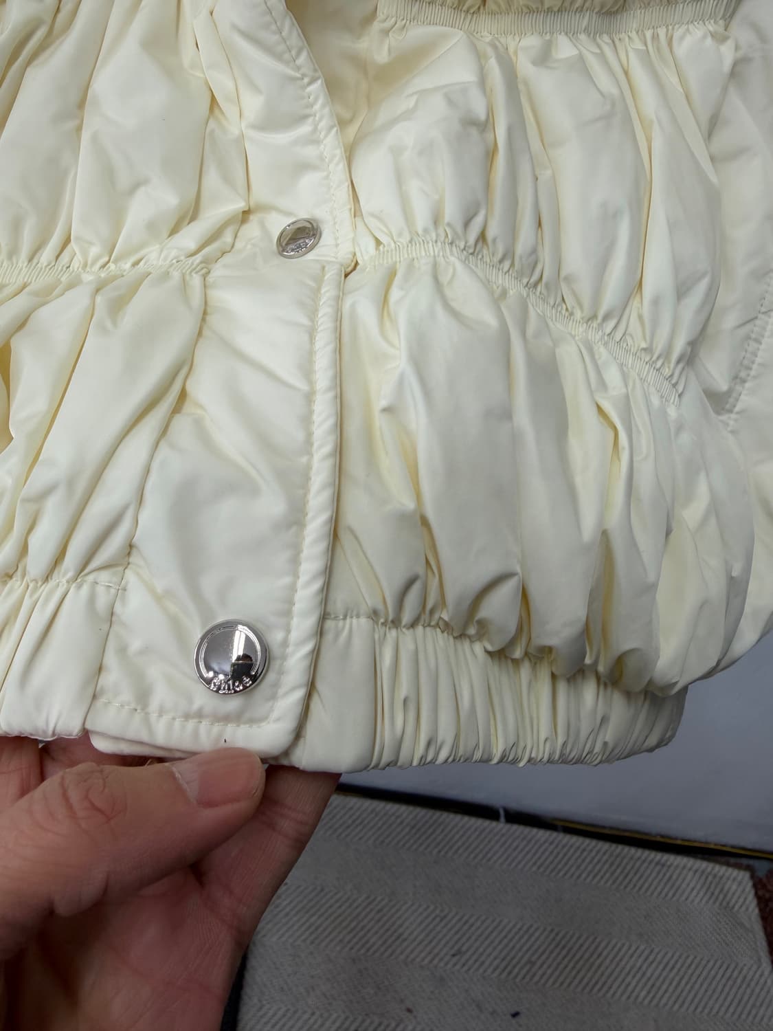 정품) chloe 끌로에 여성 패딩조끼 M 상품이미지3