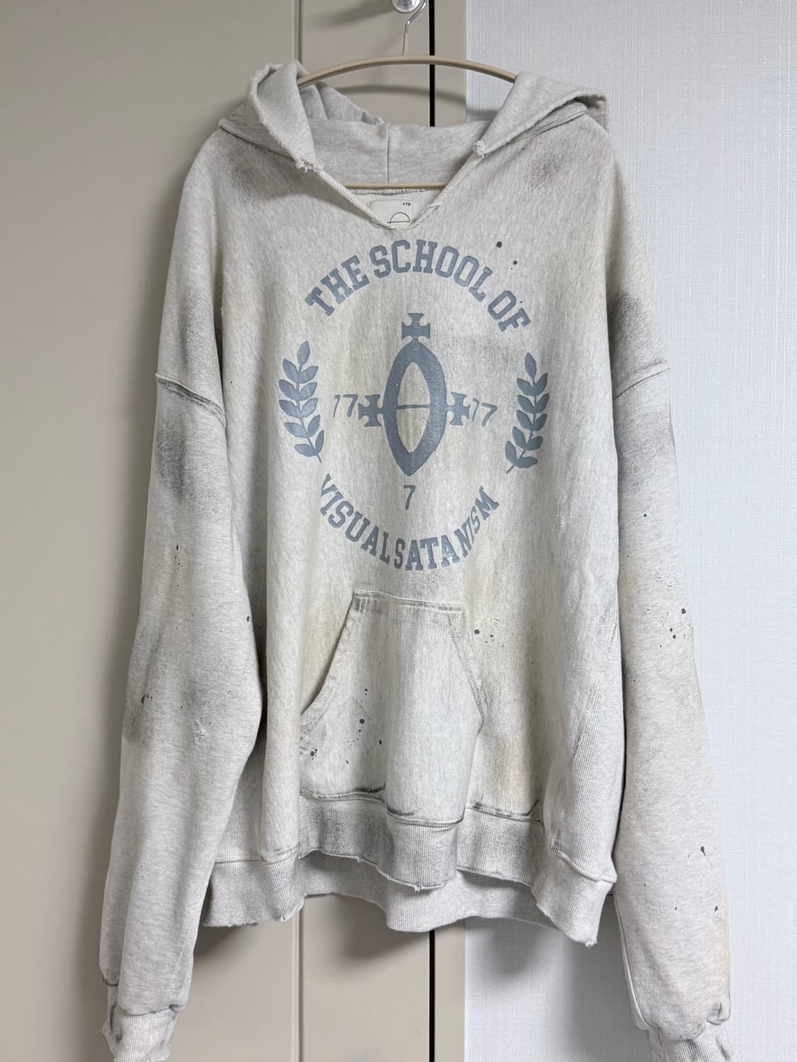 로스트 타운 서플라이 스쿨 로고 데미지 후드 상품이미지2