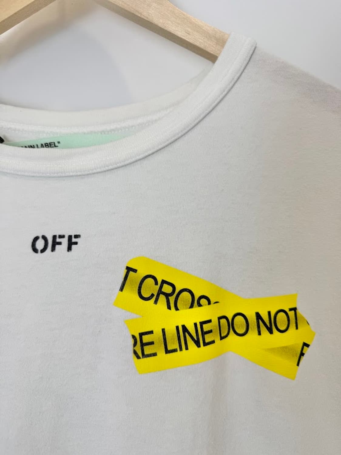 오프화이트 파이어테이프 반팔 화이트 상품이미지3
