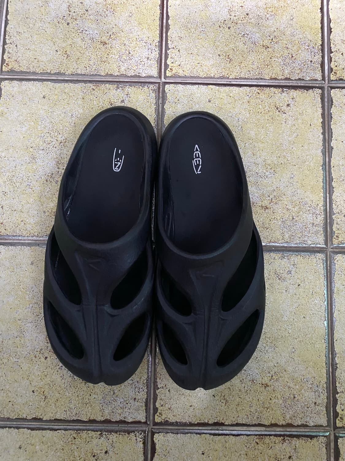 킨 keen 샨티 280사이즈 블랙 상품이미지3