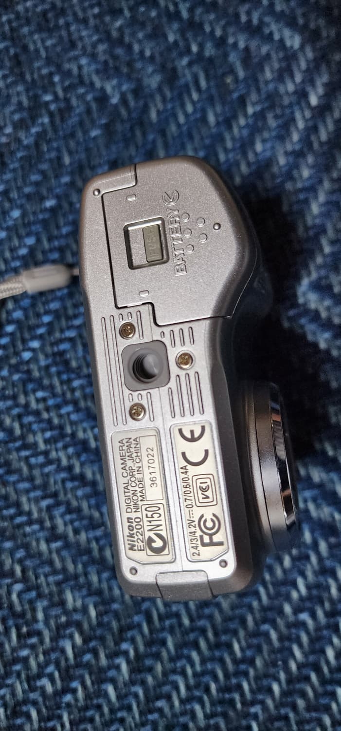 니콘 쿨픽스 2200 디지털 카메라 팝니다. 디카 상품이미지4