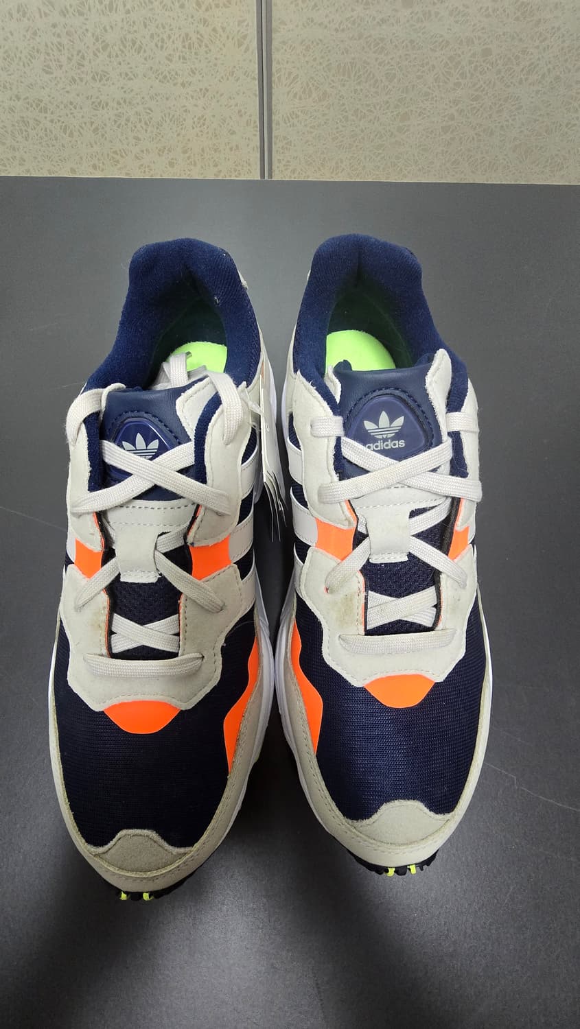 Adidas  상품이미지1