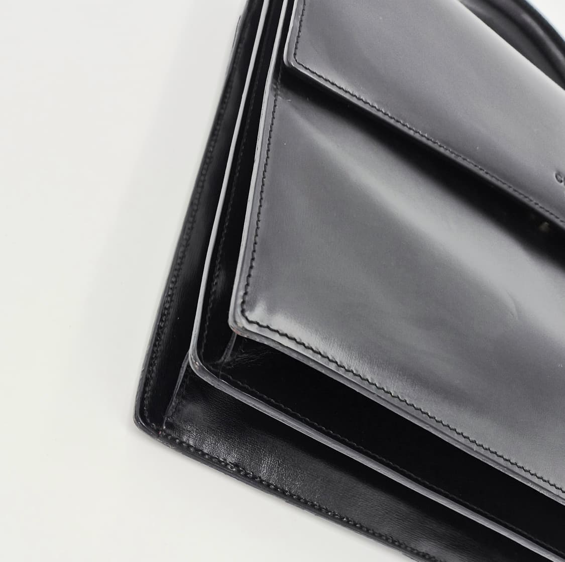 셀린느 탑핸들 클래식 숄더백 상품이미지7