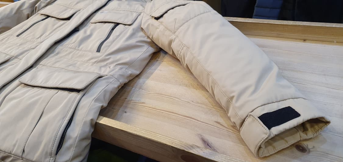 55.라코스테 헤비다운 후드패딩 상품이미지6