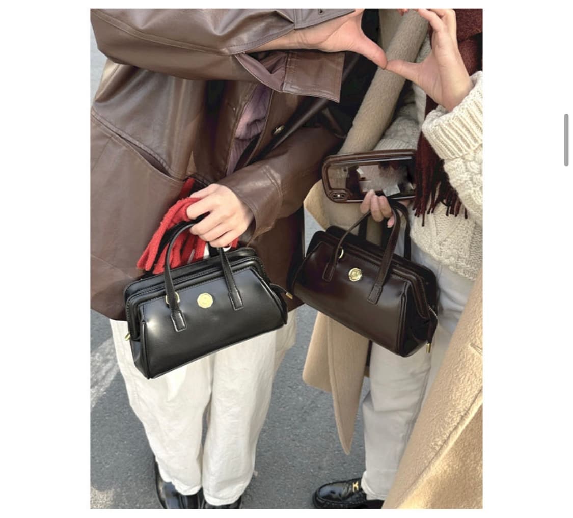 택포)새상품)금장 도트백 크로스백 상품이미지2