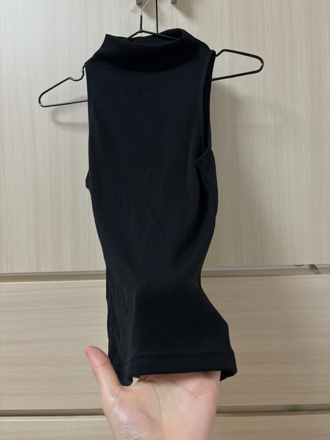 여성 홀터넥 나시  상품이미지2