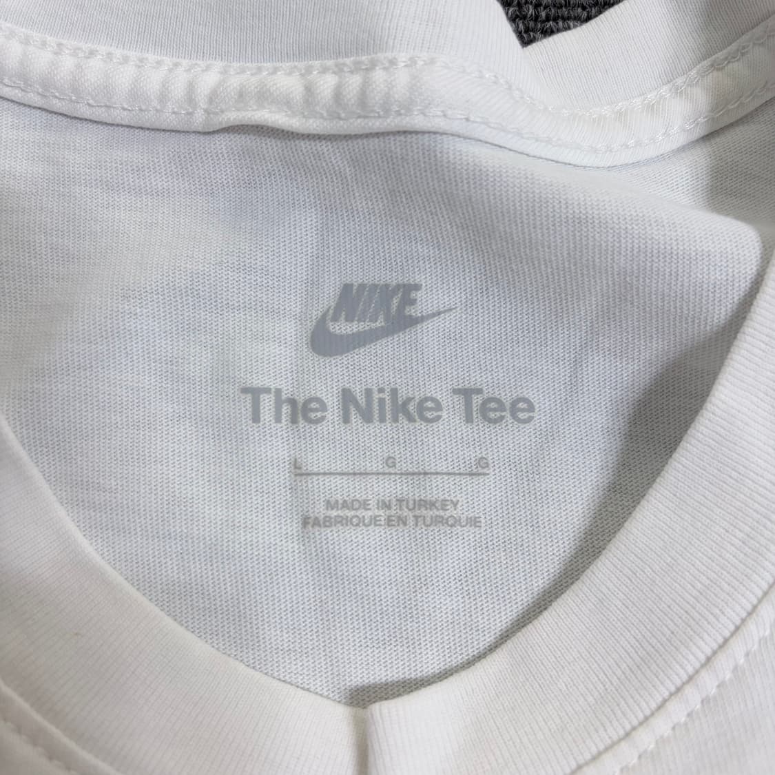 나이키 에어포스1 반팔티 상품이미지3