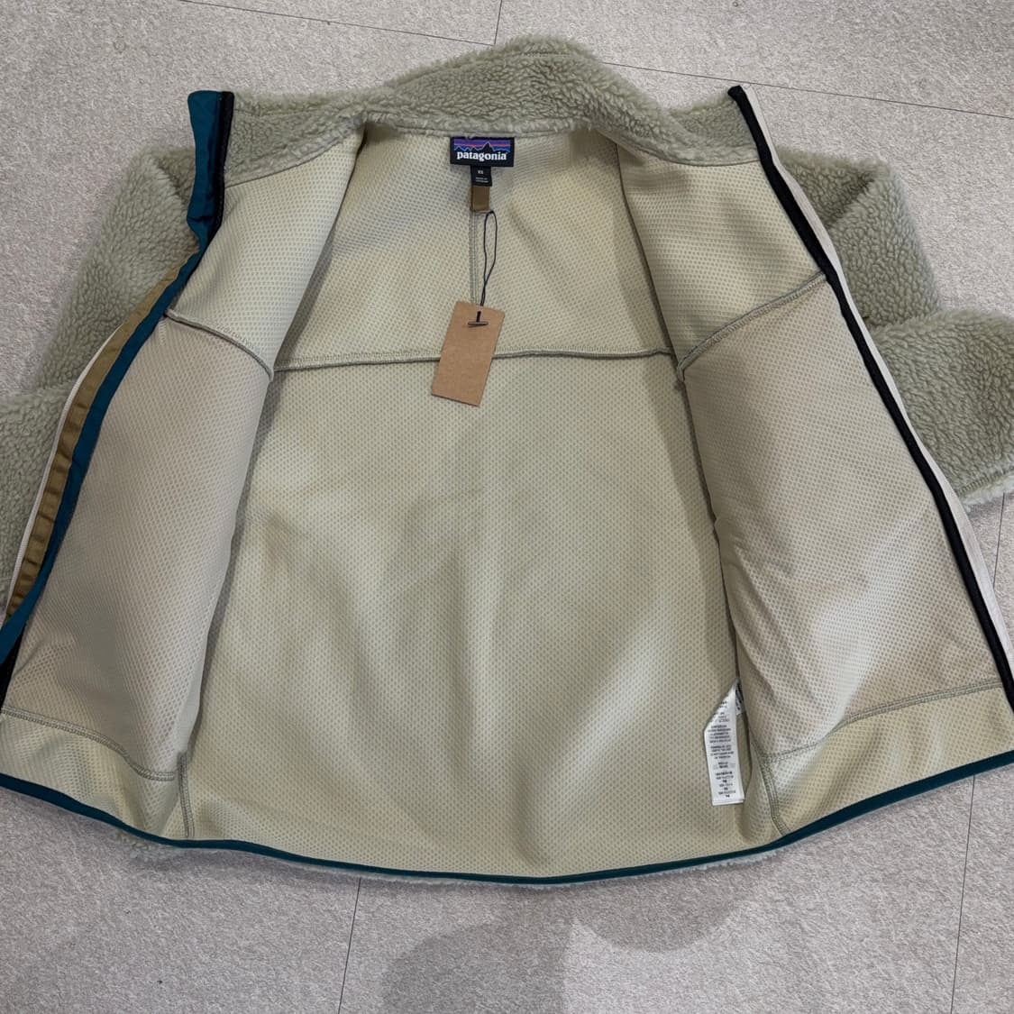 파타고니아 레트로x 자켓 펠리컨 그린 상품이미지6