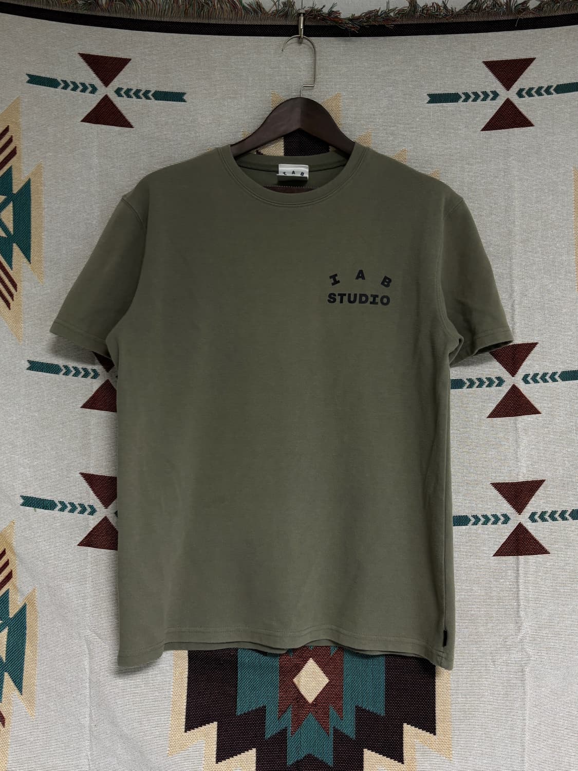 아이앱 초창기 반팔 올리브 카키 L 상품이미지1