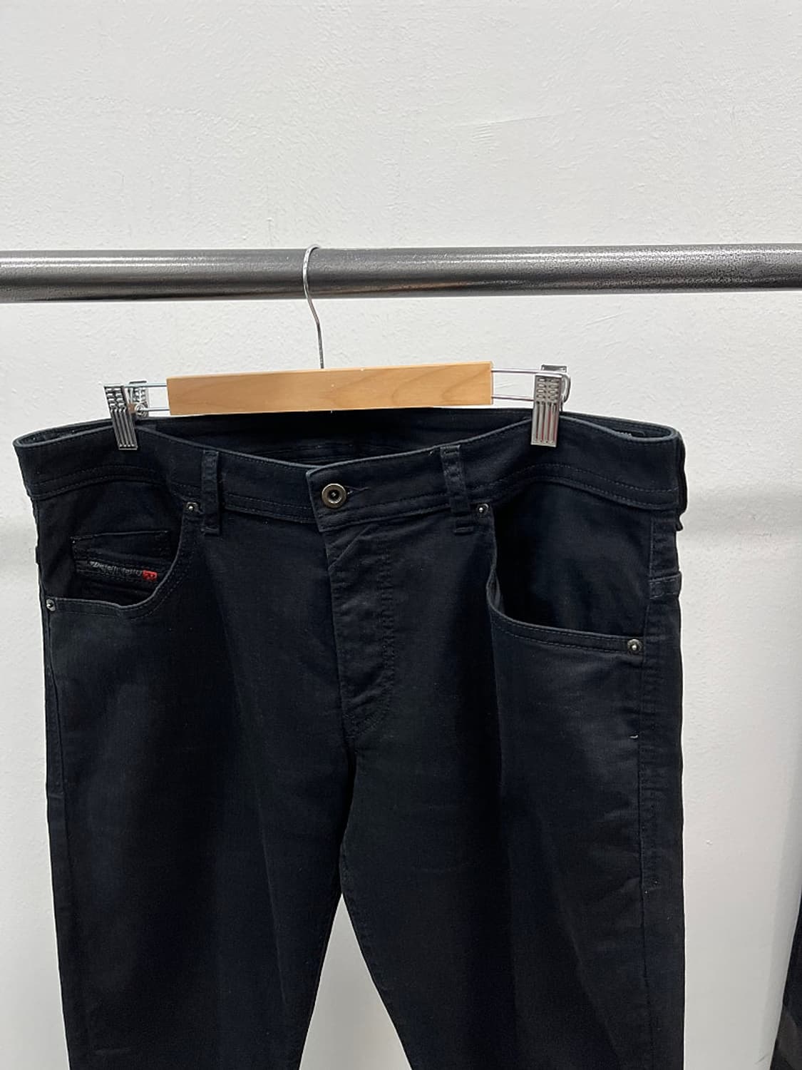 36) 디젤 신형 스판 블랙진  상품이미지4