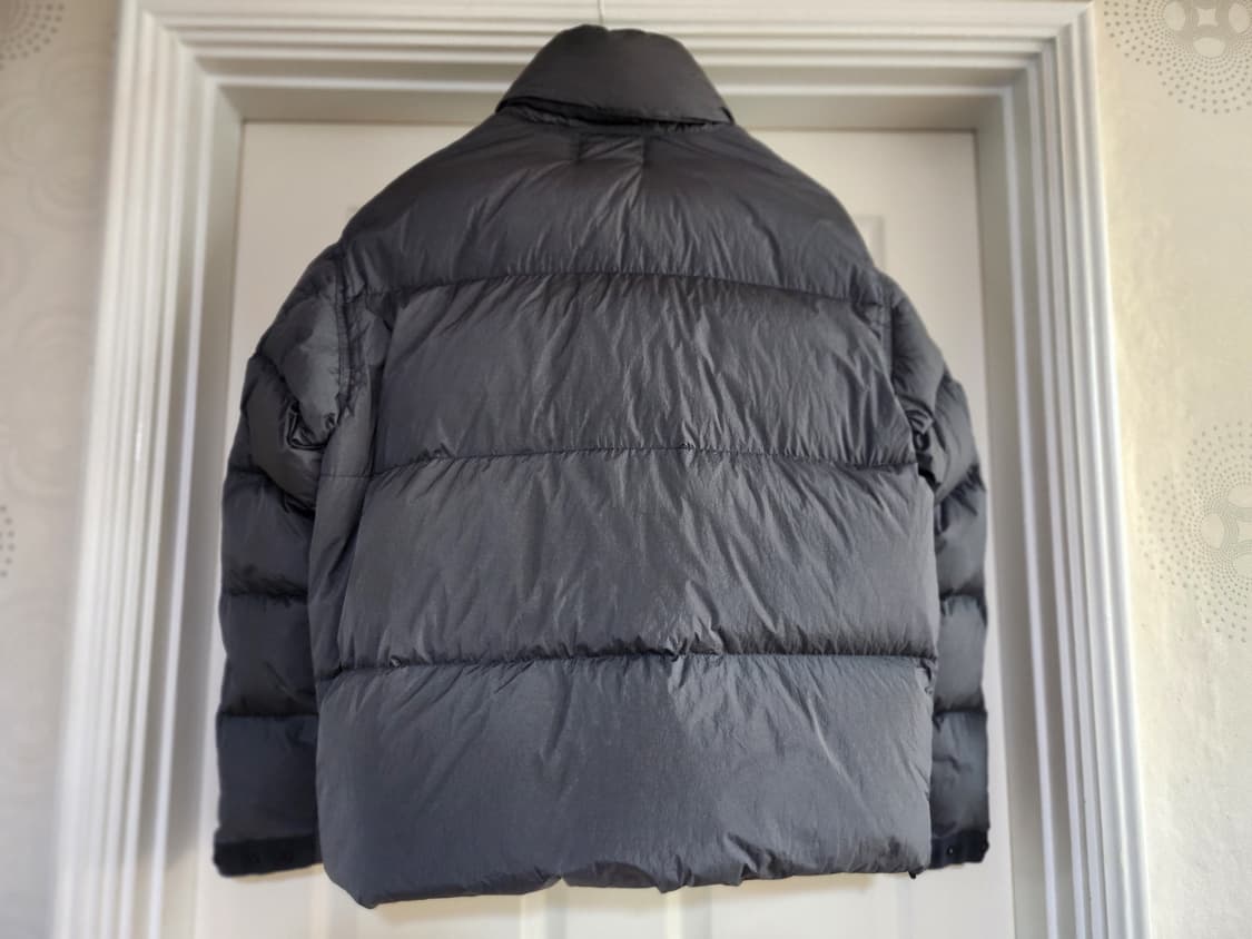 [M]스톤아일랜드 23fw 크링클랩스 논후드 리드그레이 상품이미지2