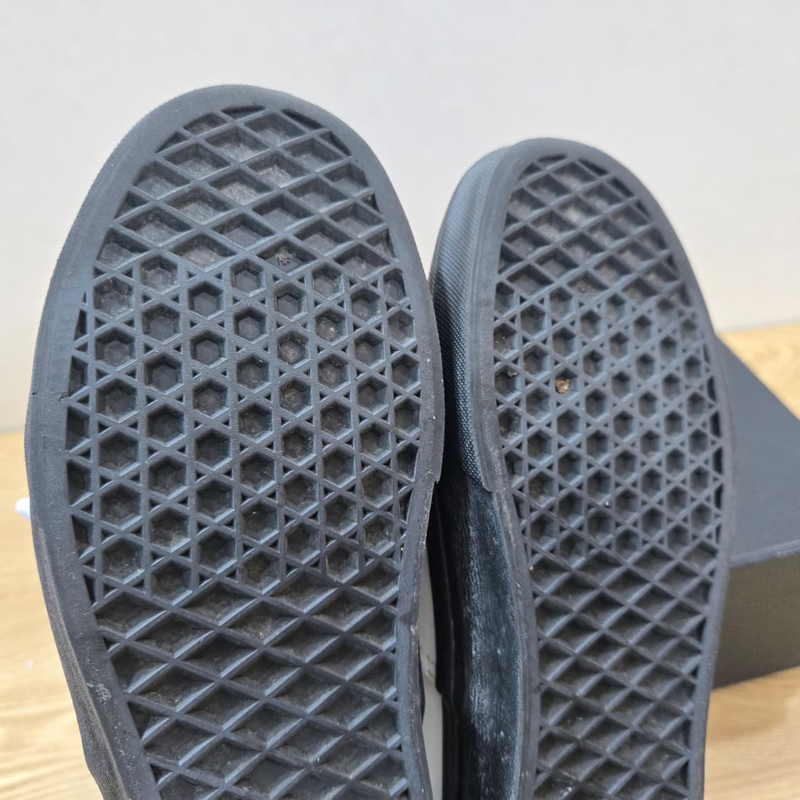 235 반스 어센틱 검솔 화이트 블랙 상품이미지8