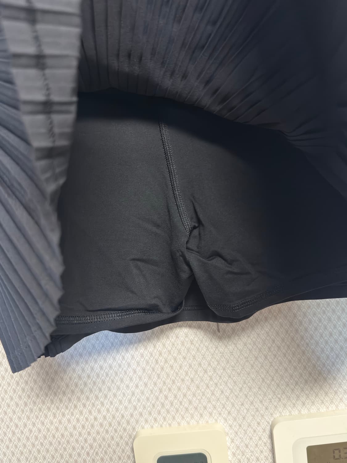 룰루레몬 플리츠 테니스 스커트 팬츠 2시이즈 상태 최상 상품이미지3