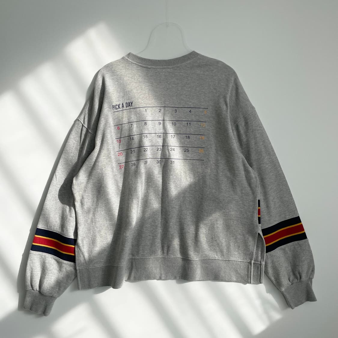 C1 로맨틱크라운 크루넥 맨투맨 L사이즈 상품이미지3