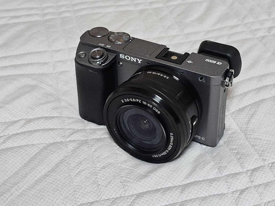 소니 A6000 미러리스 카메라 2렌즈 세트 상품이미지3