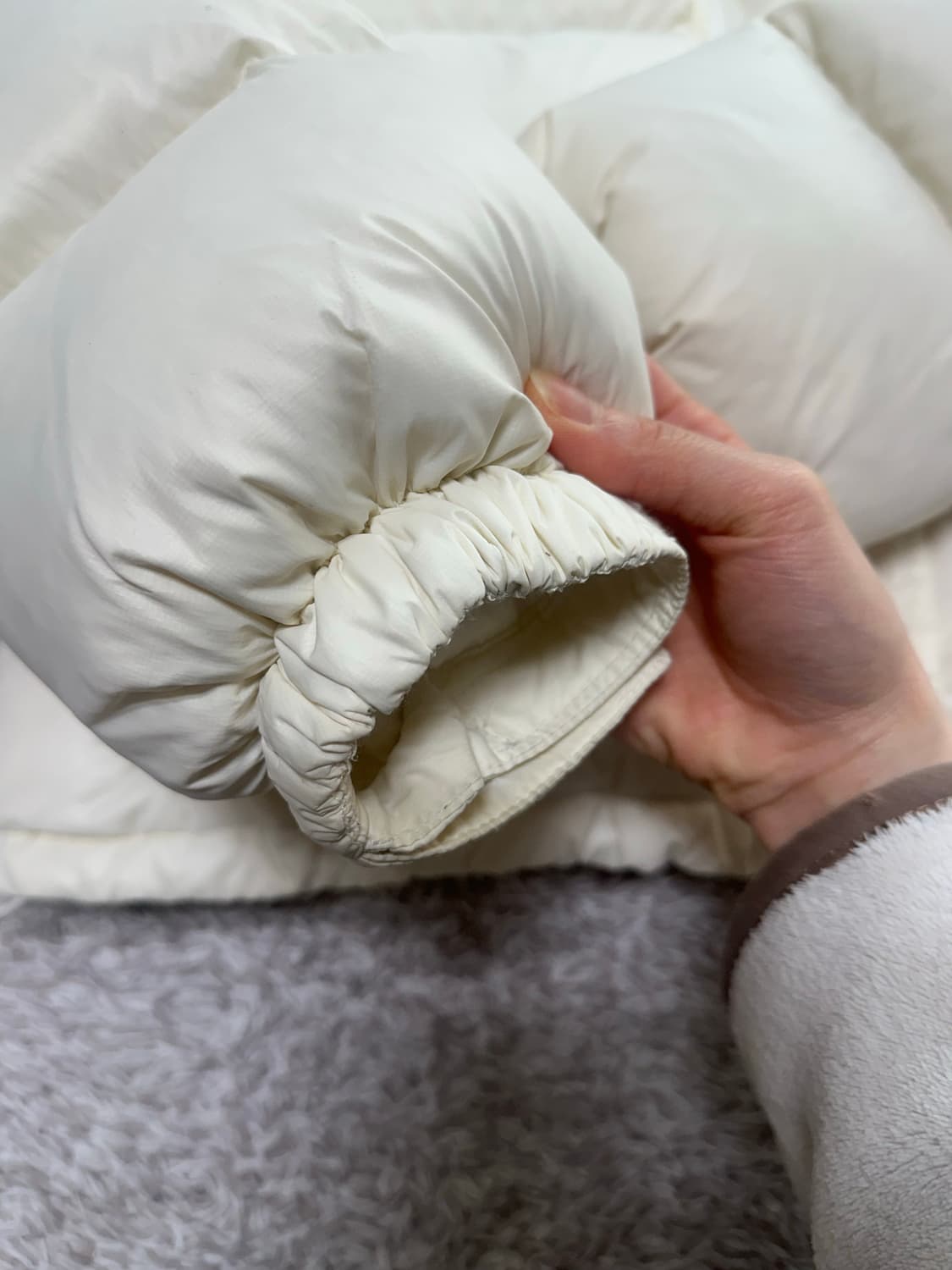 블랙업 로알린 세미크롭 숏패딩 아이보리 상품이미지6