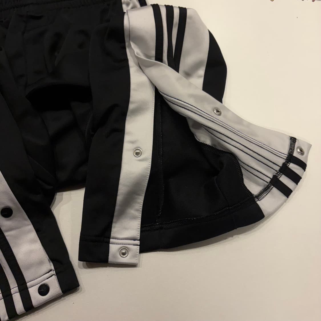 [M] 아디다스 아디브레이크 블랙 삼선 트랙 바지 B854 상품이미지5