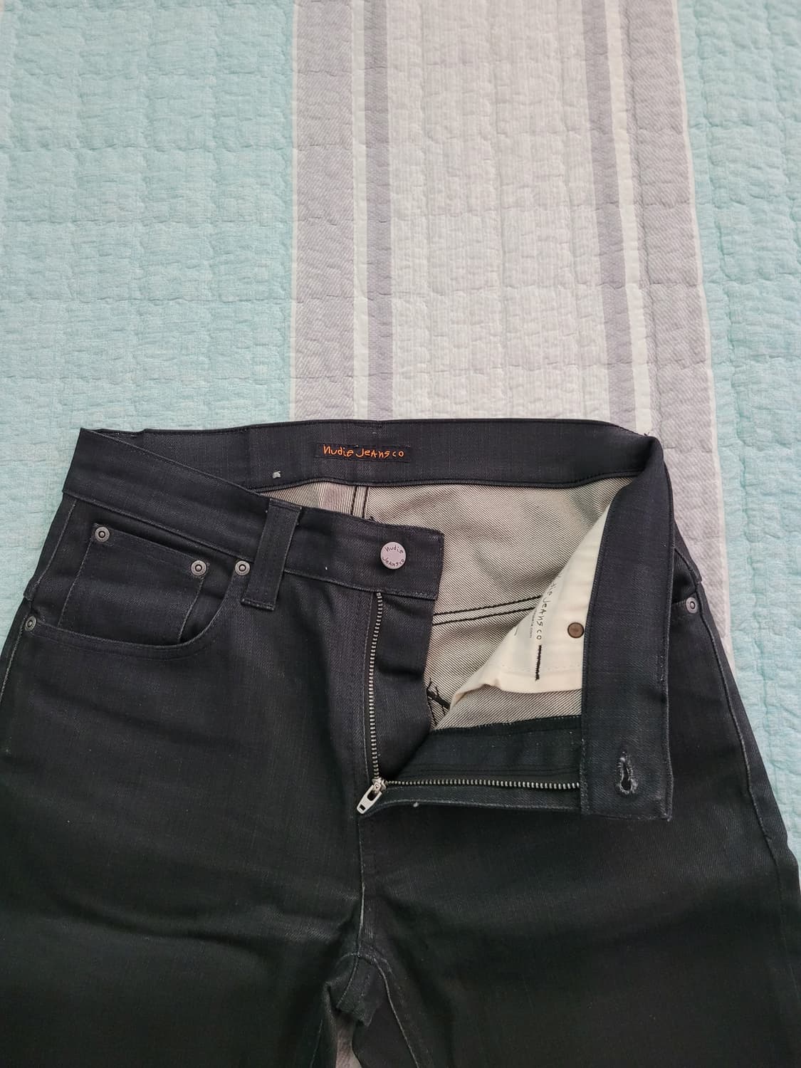 누디진 nudie jean 씬핀 드라이다크마인드 블랙코팅진 30사이즈 상품이미지2