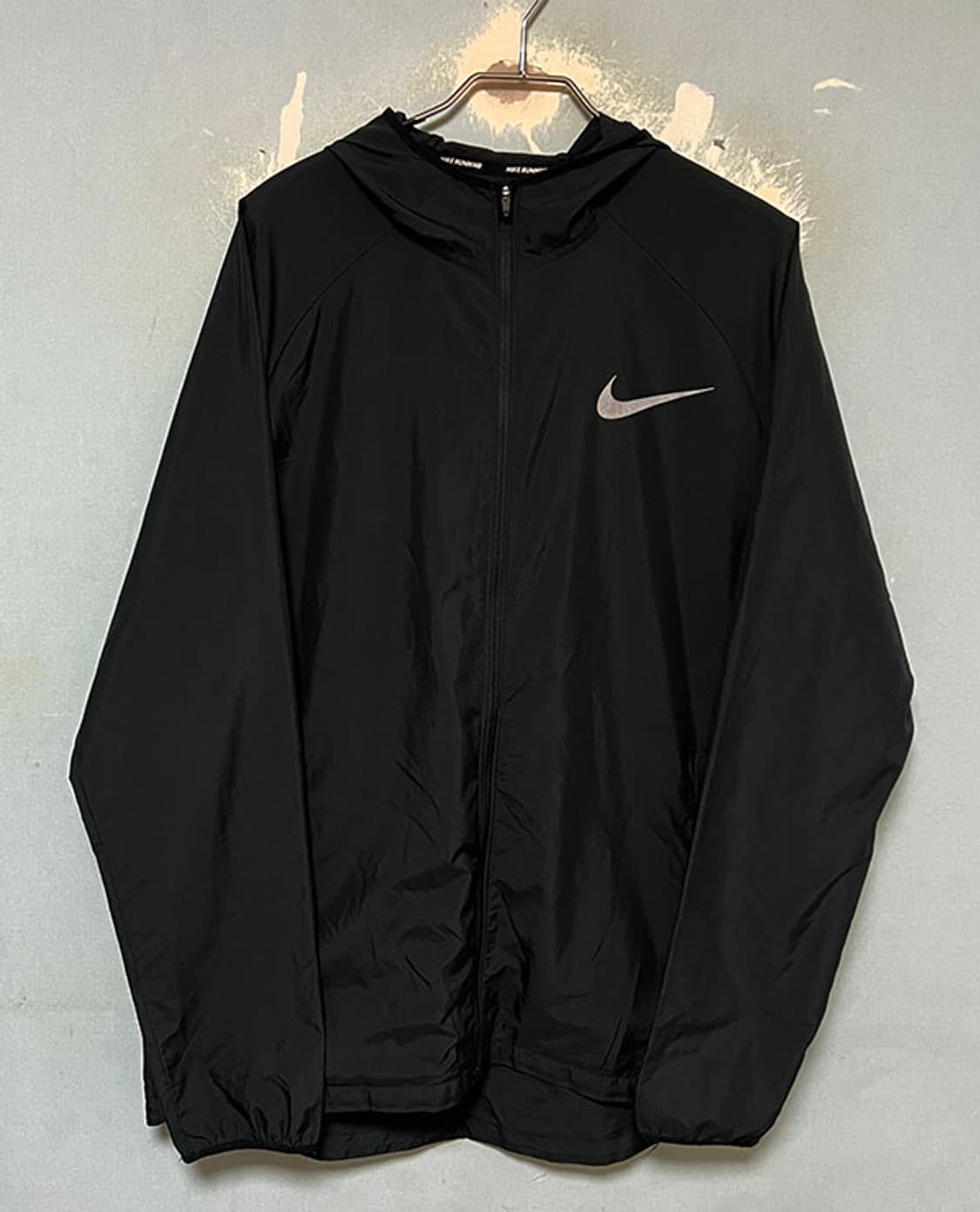 NIKE 나이키 남자 에센셜 후디 경량바람막이 블랙 여름 XL 105 상품이미지1