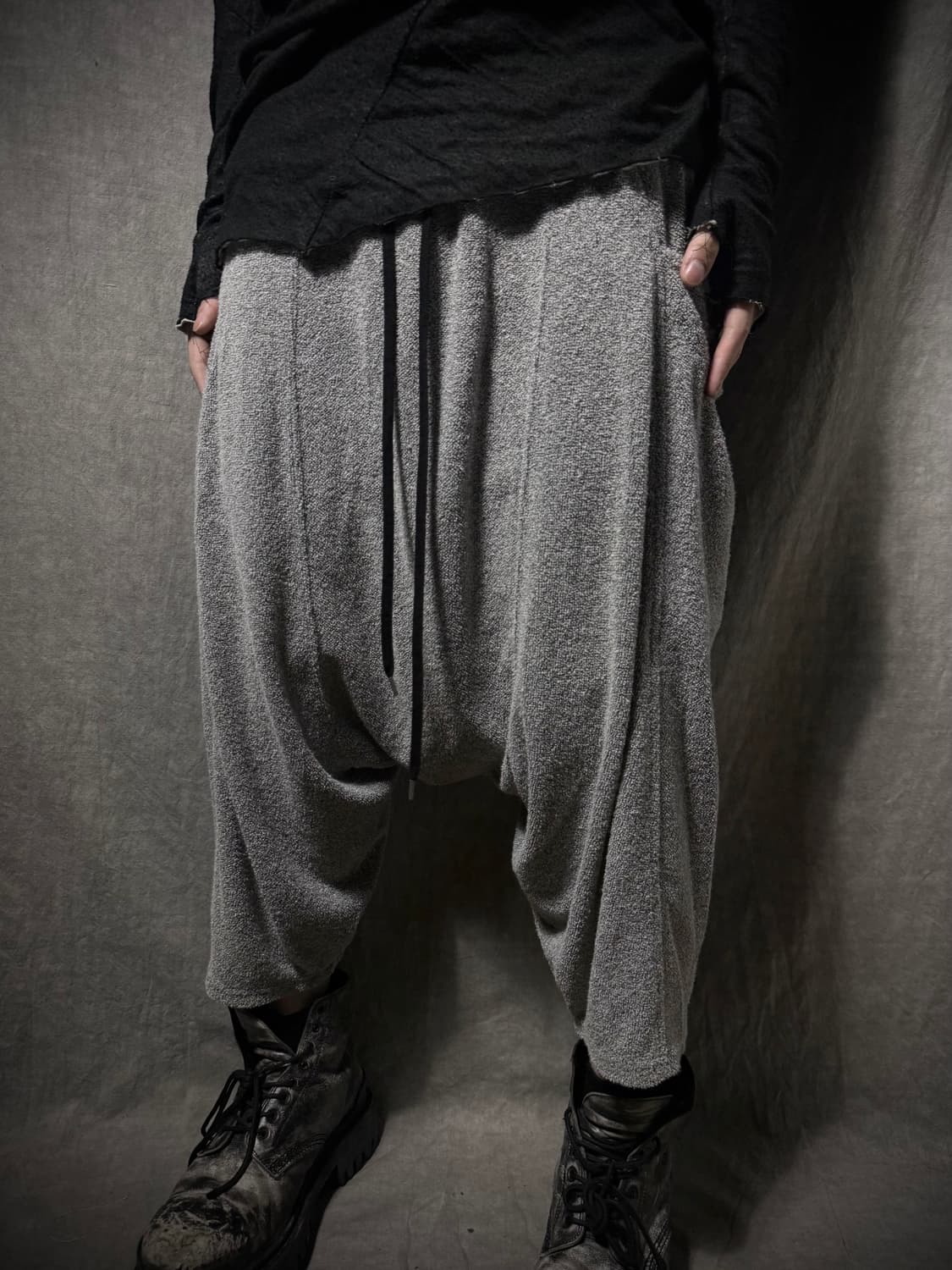 The Viridi Anne Terry Sarouel Shorts 상품이미지1