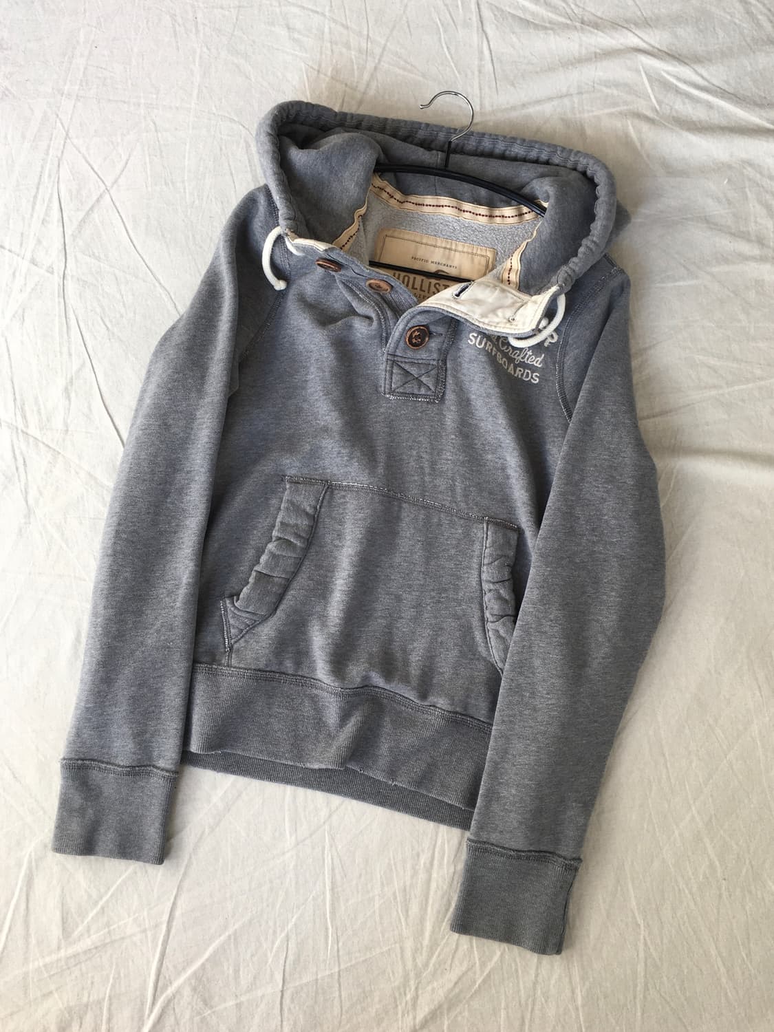 홀리스터 가슴로고 후드티 상품이미지3