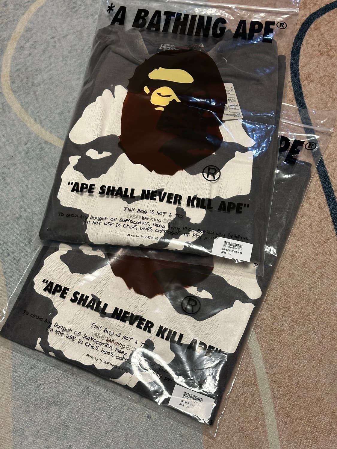 [XL,XXL] 세인트 미카엘 x 베이프 26ss 반팔 블랙 상품이미지5