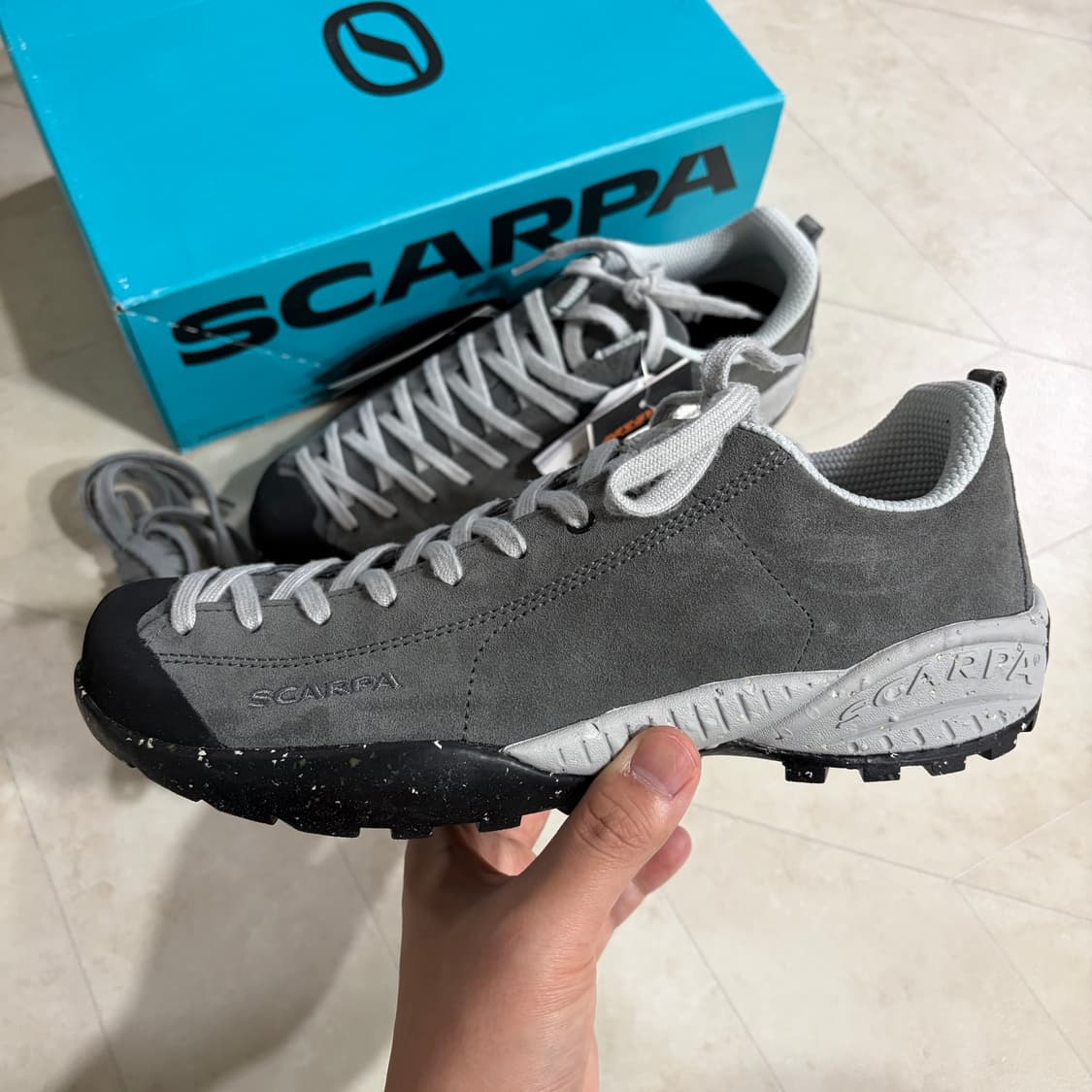 새상품(280)스카르파 모히토 플래닛 스웨이드 미드그레이 상품이미지2