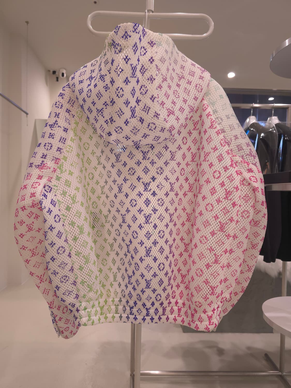 [정품/중고] 루이비통 후드 자켓 상품이미지2