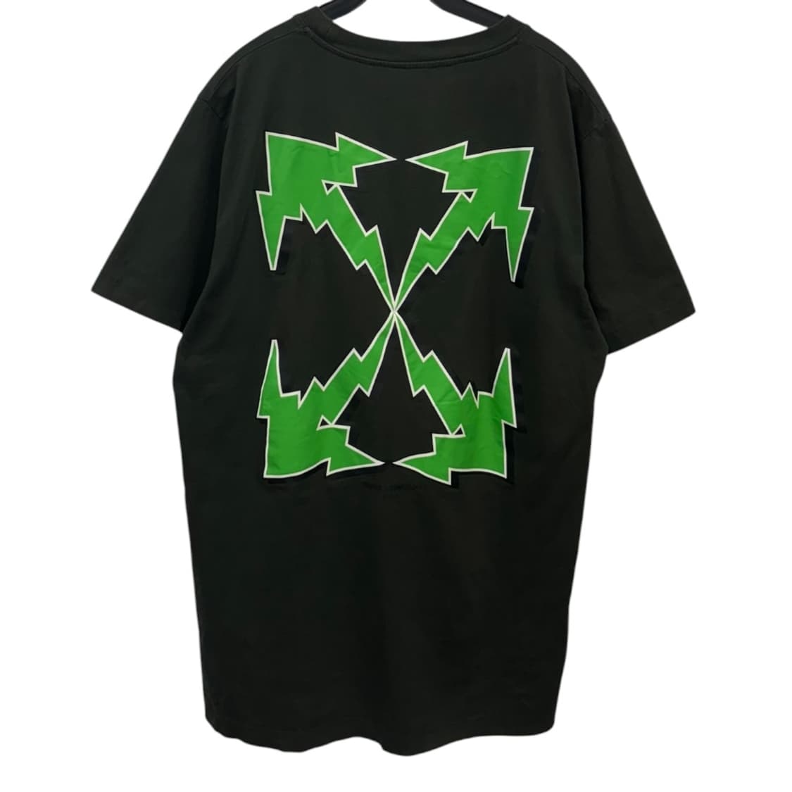 오프화이트 볼트 애로우 티셔츠 큐알정품 상품이미지1