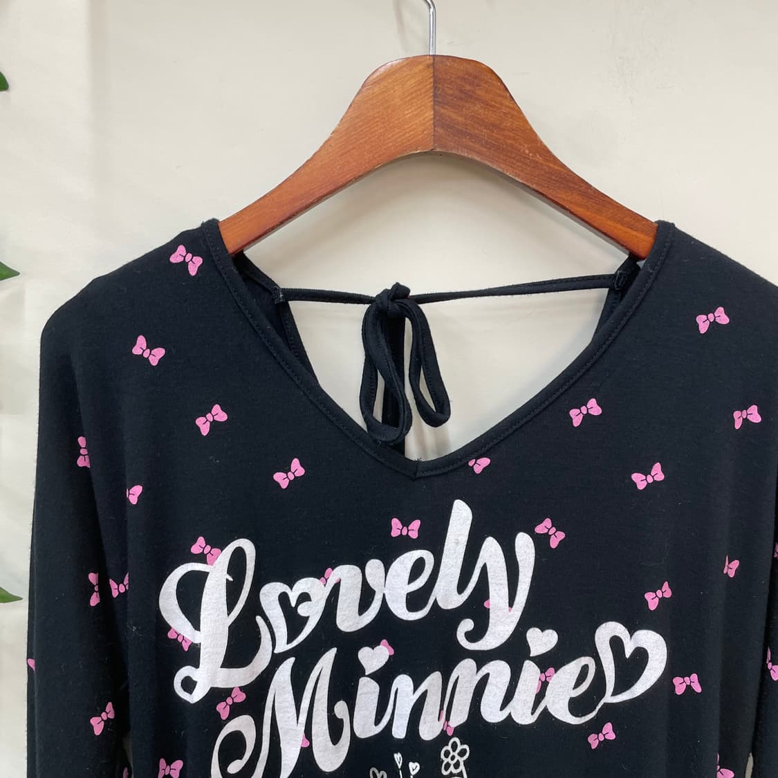y2k 갸루 블랙핑크 디즈니 리본 미니마우스 긴팔티 상품이미지3